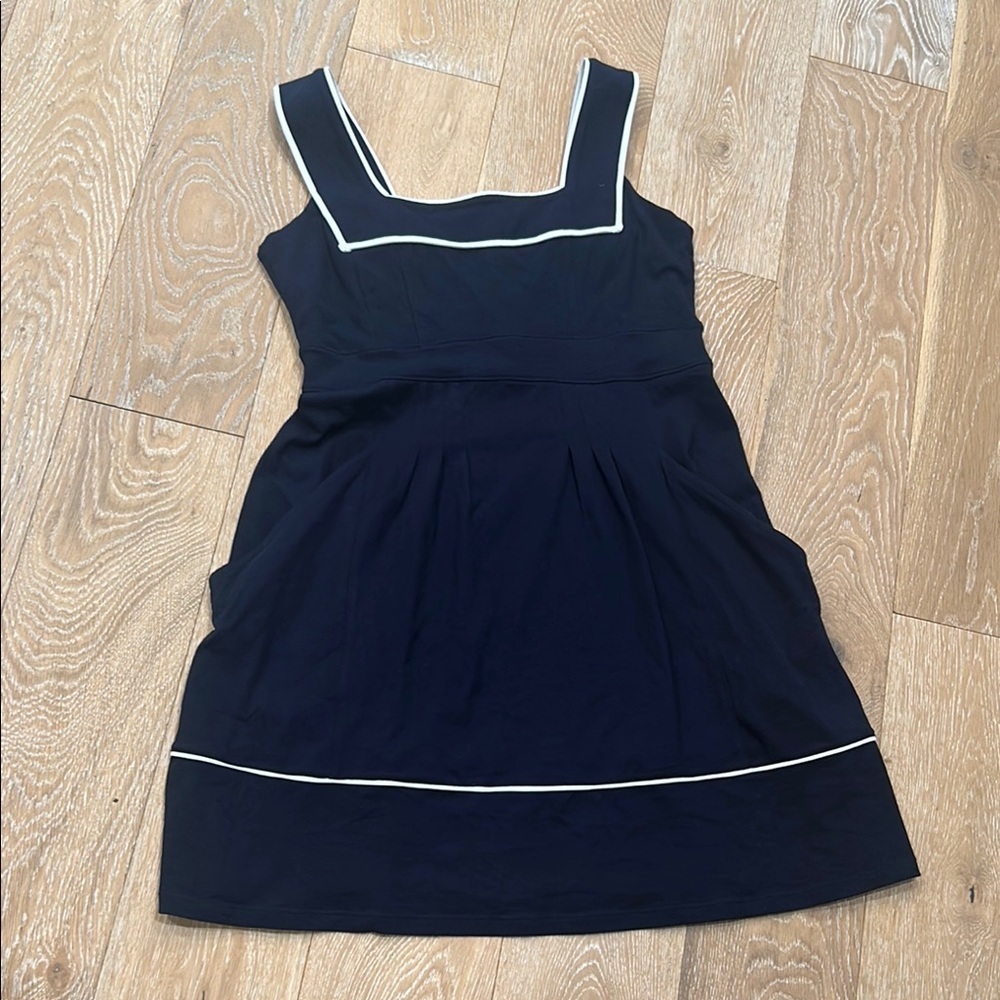 Duffield Lane Navy Dress with White Piping